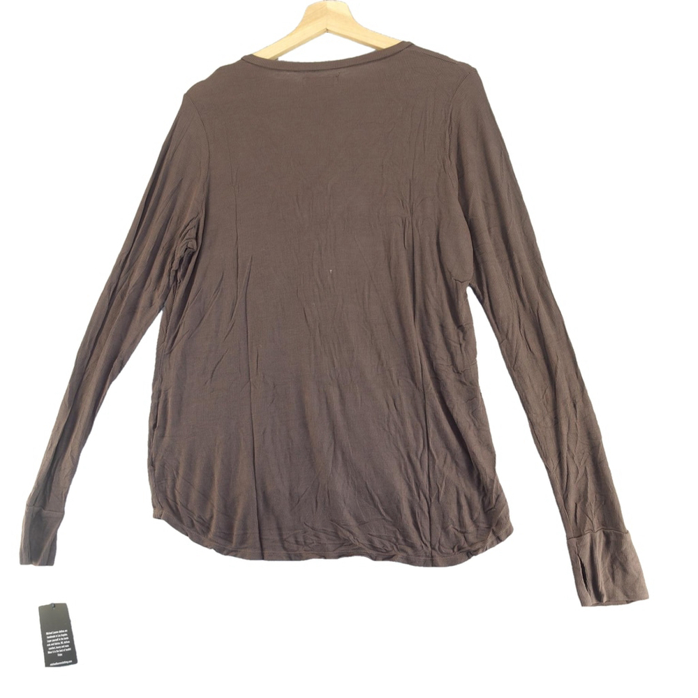 Michael Lauren REVOLVE Henley top Rayon V-neck Brown size Large NWT - Picture 2 of 8